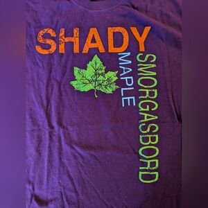 3/$15 Shady Maple Smorgasbord Purple Tshirt in Medium NWOT